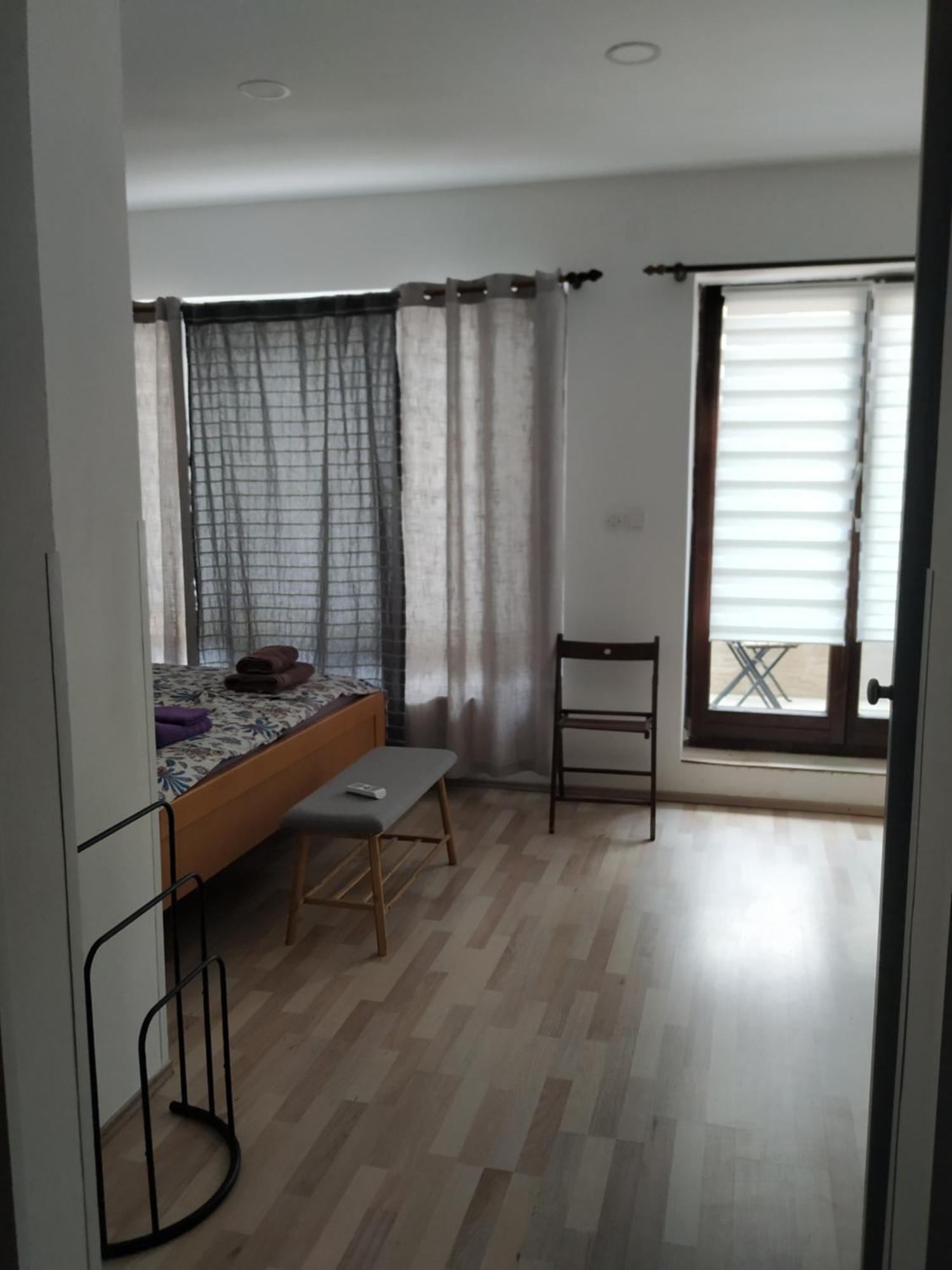 Apartments Zlatko Pula Bagian luar foto