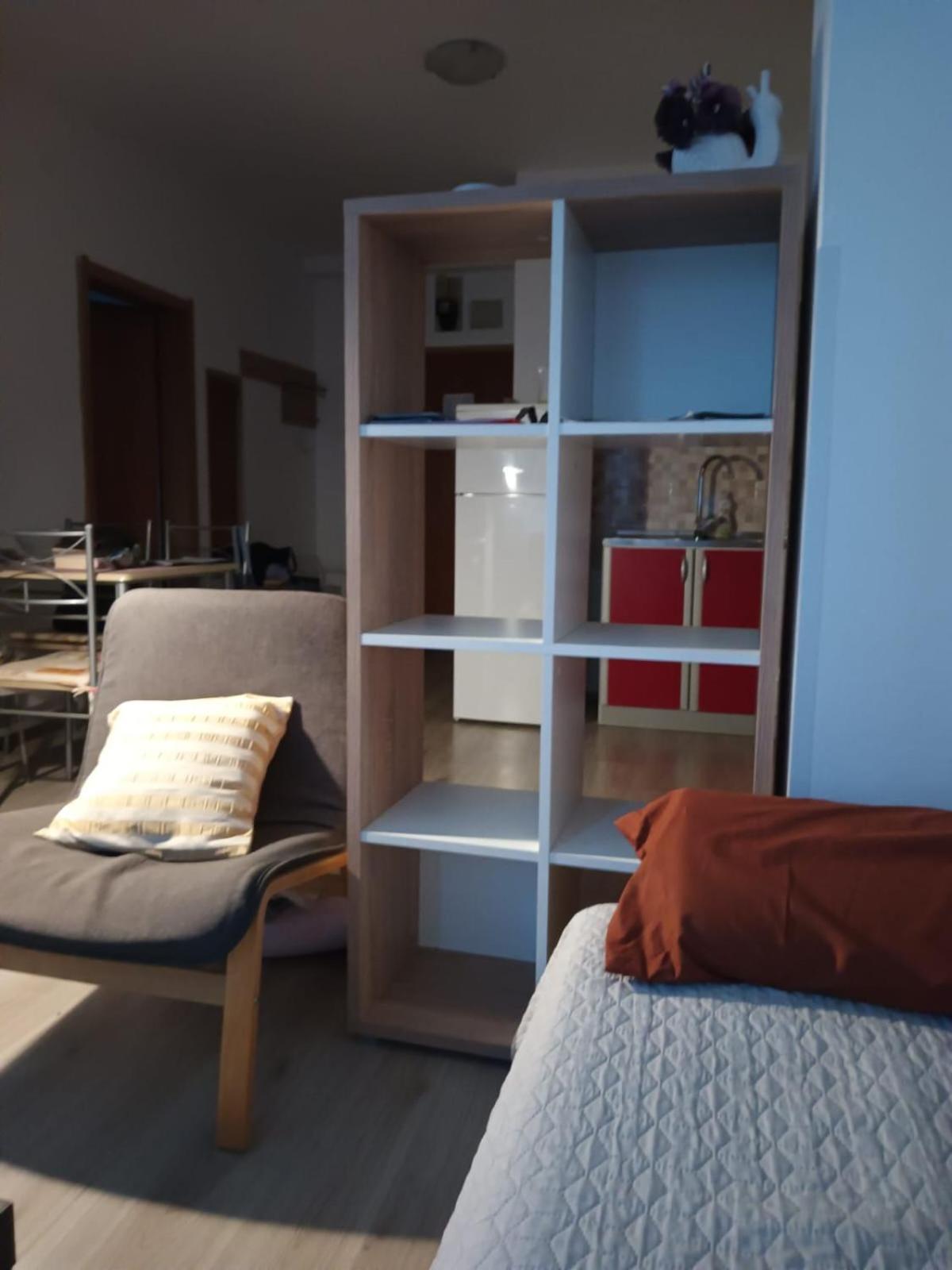 Apartments Zlatko Pula Bagian luar foto